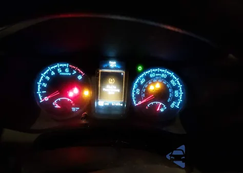 2023 Toyota Tacoma Sr V6 z USA, uszkodzony, nr VIN 3TMCZ5AN4PM549461